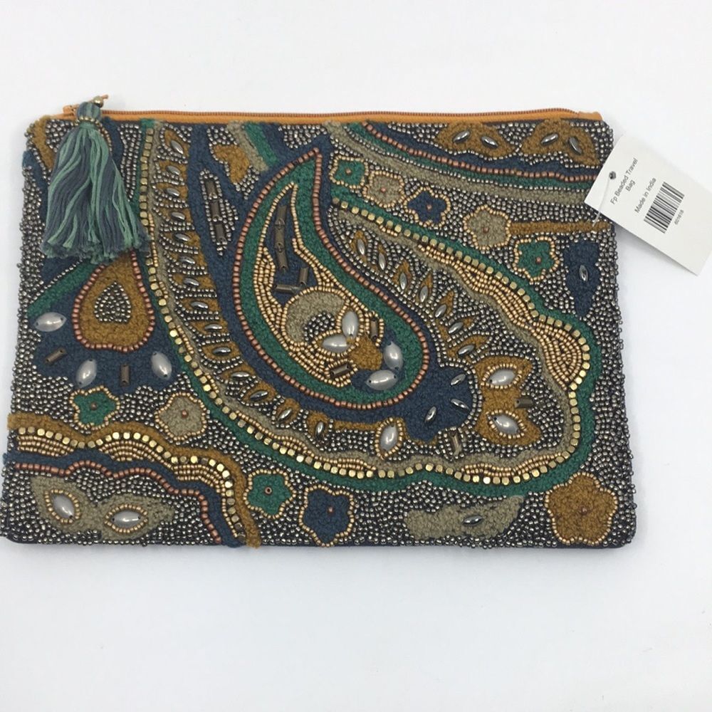 NWT Beaded Boho Paisley Embellished Clutch Pouch